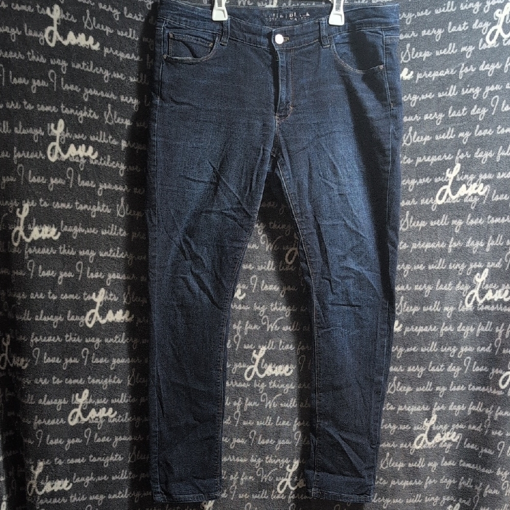 Women's Dark Blue Jeans